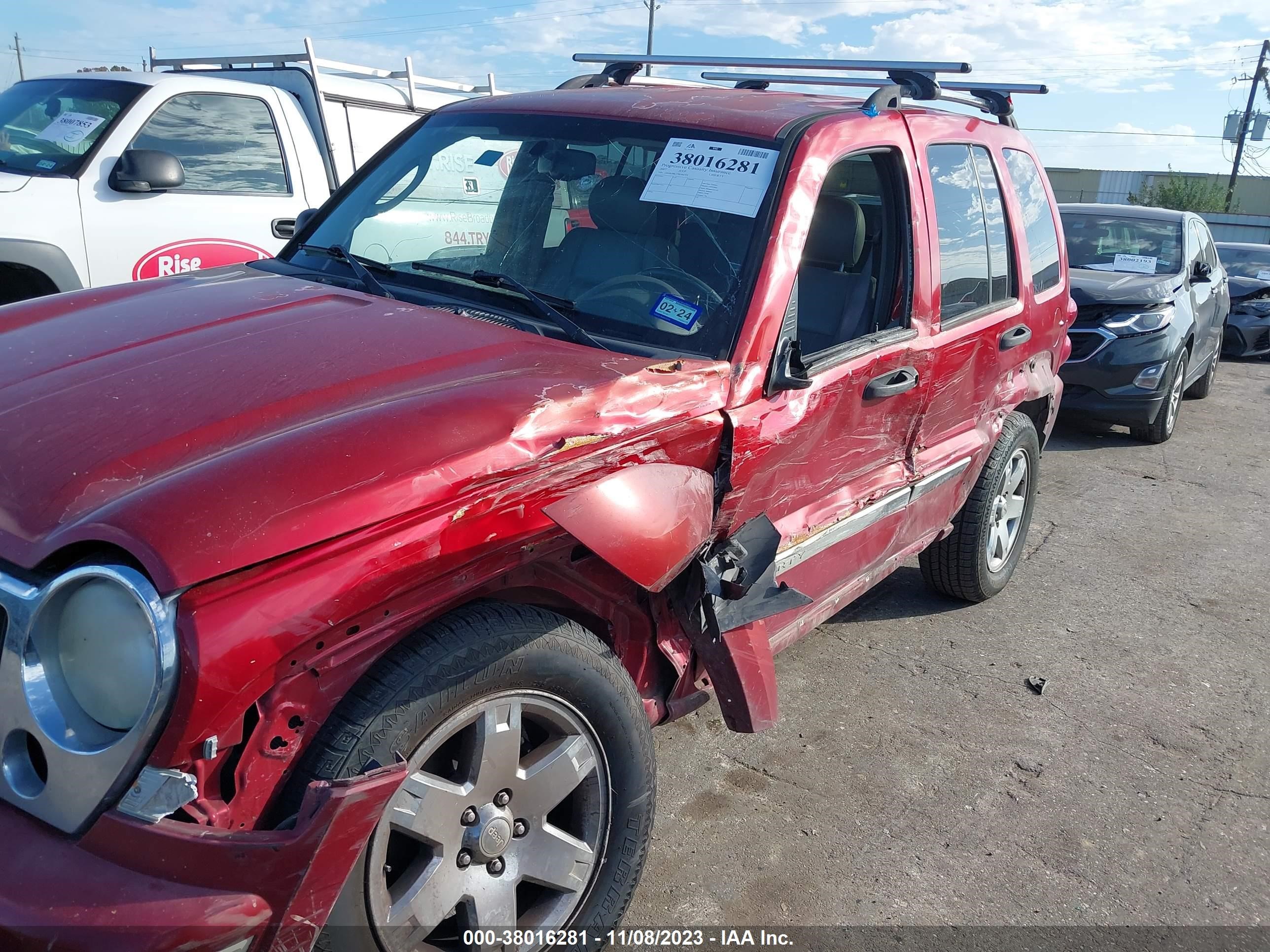 Photo 5 VIN: 1J4GK58K57W594775 - JEEP LIBERTY (NORTH AMERICA) 