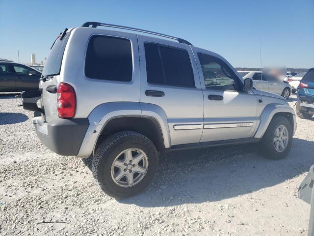 Photo 2 VIN: 1J4GK58KX7W605902 - JEEP LIBERTY 