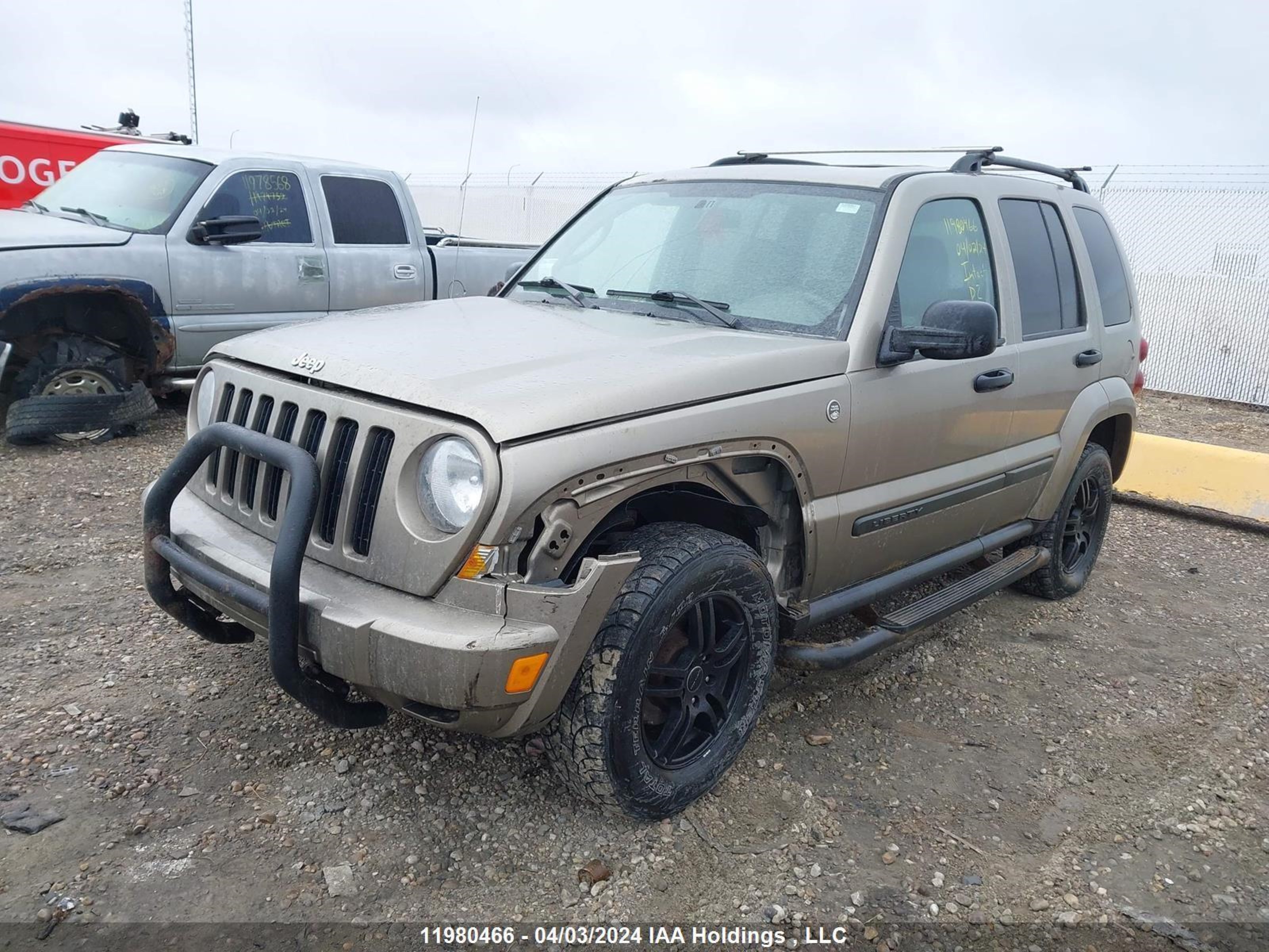 Photo 1 VIN: 1J4GL38K15W686626 - JEEP LIBERTY (NORTH AMERICA) 