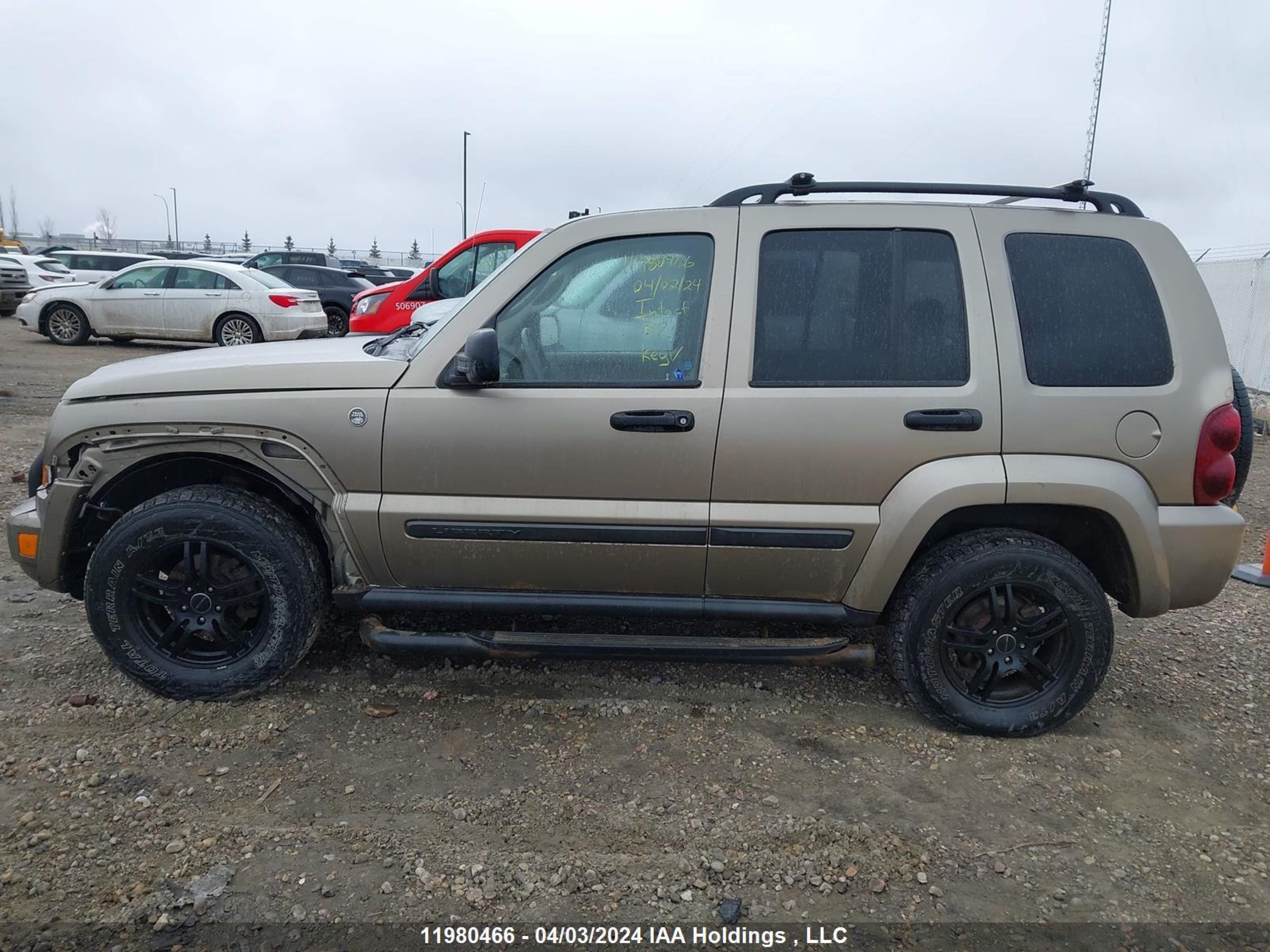 Photo 13 VIN: 1J4GL38K15W686626 - JEEP LIBERTY (NORTH AMERICA) 