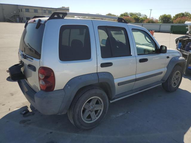 Photo 2 VIN: 1J4GL38K16W191313 - JEEP LIBERTY RE 