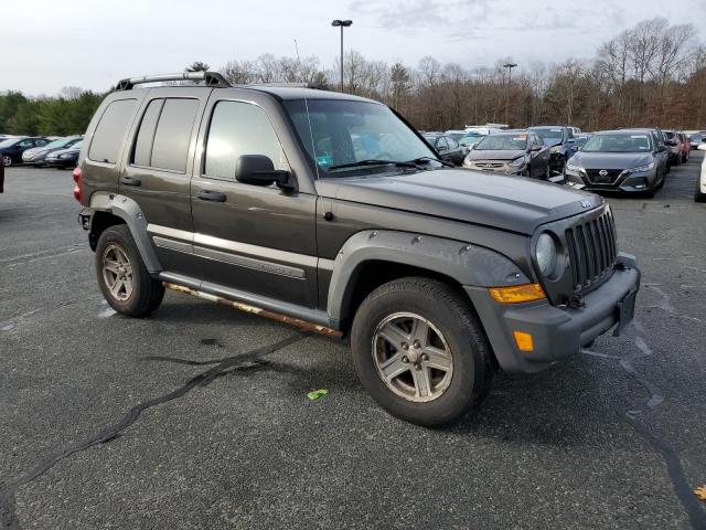 Photo 3 VIN: 1J4GL38K16W218350 - JEEP LIBERTY RE 