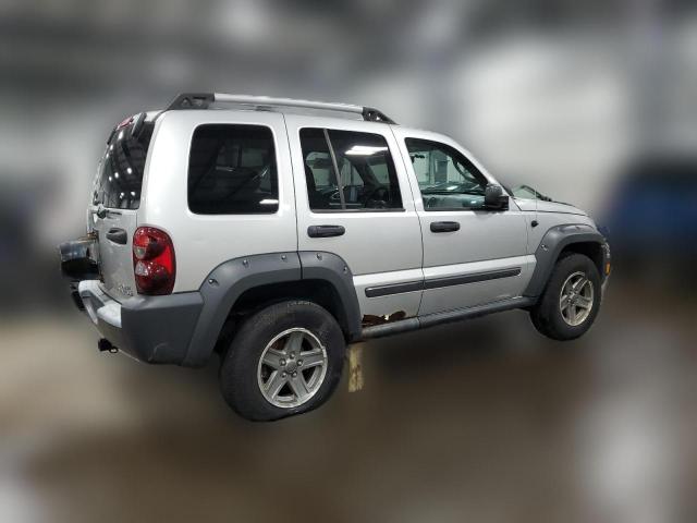 Photo 2 VIN: 1J4GL38K45W723684 - JEEP LIBERTY 