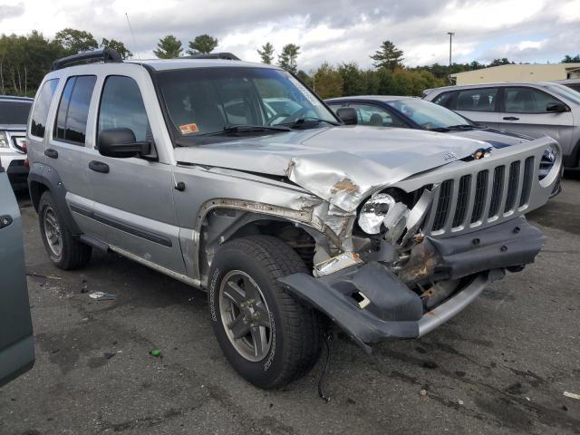 Photo 3 VIN: 1J4GL38K45W725371 - JEEP LIBERTY RE 