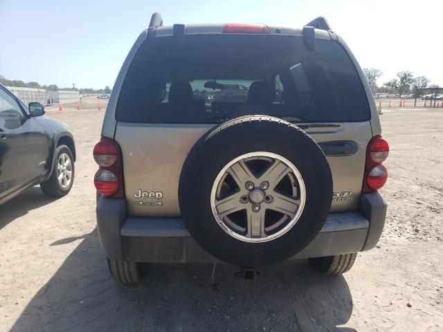 Photo 5 VIN: 1J4GL38K55W659042 - JEEP LIBERTY 