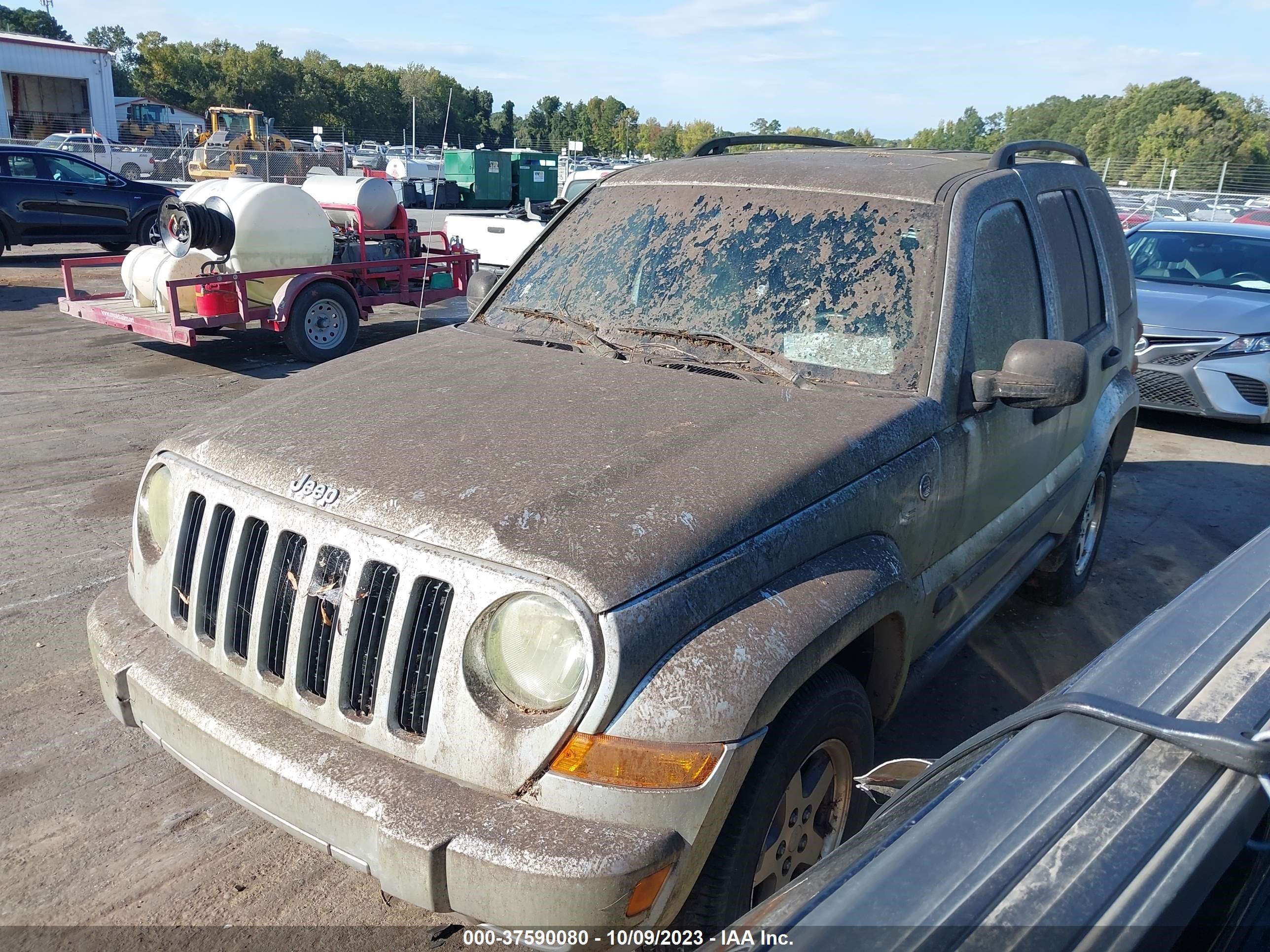 Photo 1 VIN: 1J4GL38K75W641755 - JEEP LIBERTY (NORTH AMERICA) 