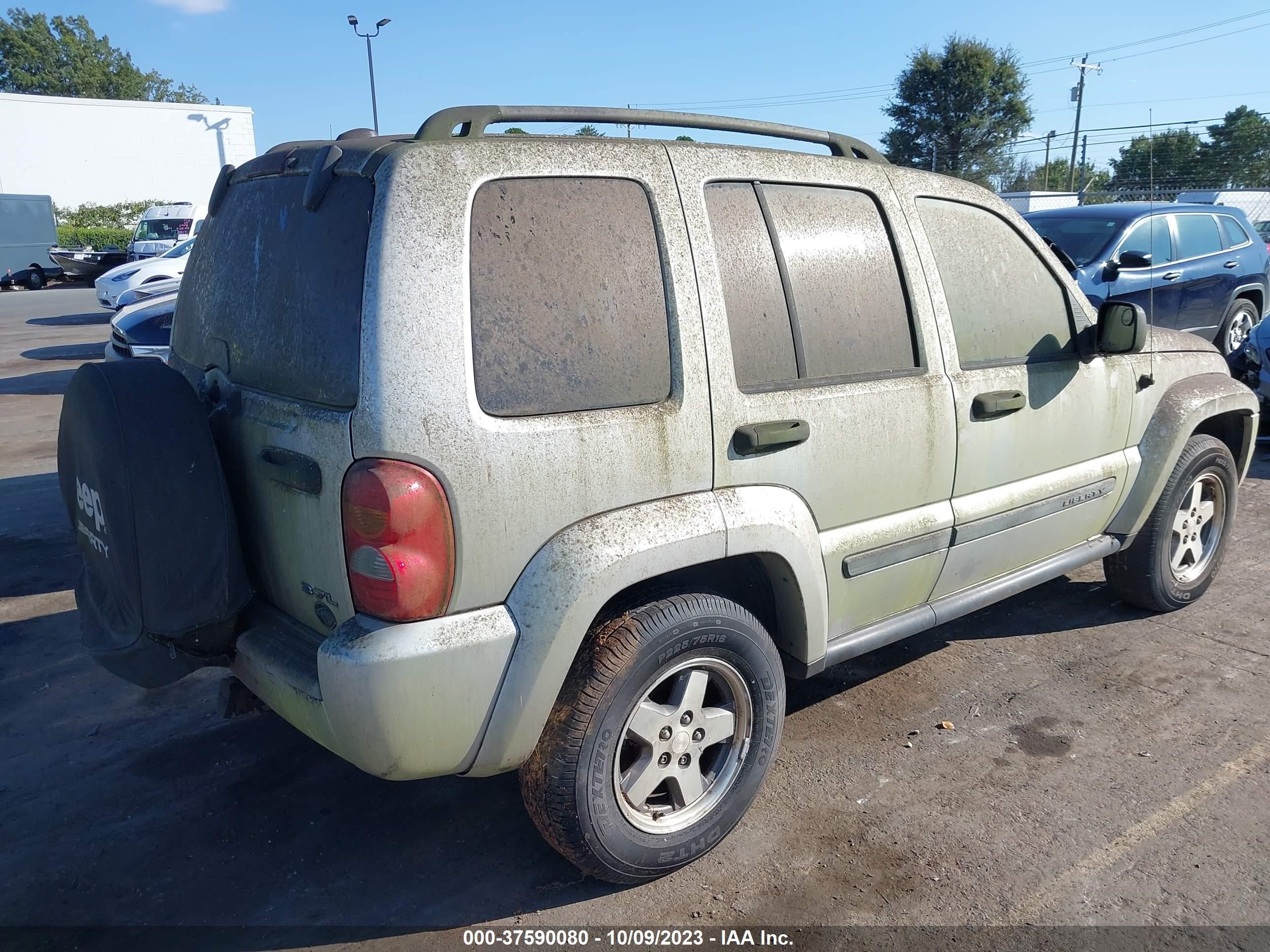 Photo 3 VIN: 1J4GL38K75W641755 - JEEP LIBERTY (NORTH AMERICA) 