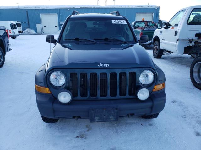 Photo 4 VIN: 1J4GL38K95W725107 - JEEP LIBERTY 