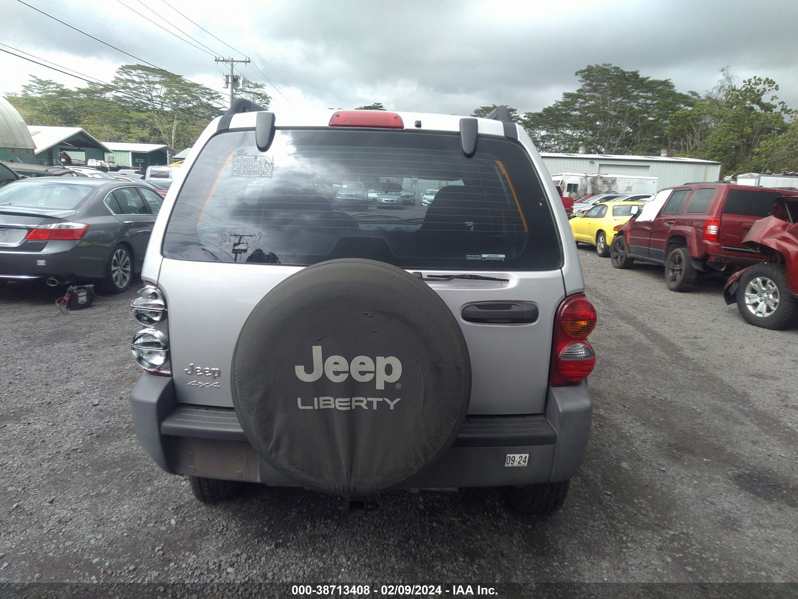 Photo 15 VIN: 1J4GL48123W639566 - JEEP LIBERTY (NORTH AMERICA) 