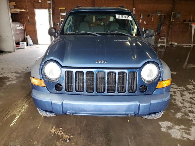 Photo 4 VIN: 1J4GL48K05W599872 - JEEP LIBERTY 