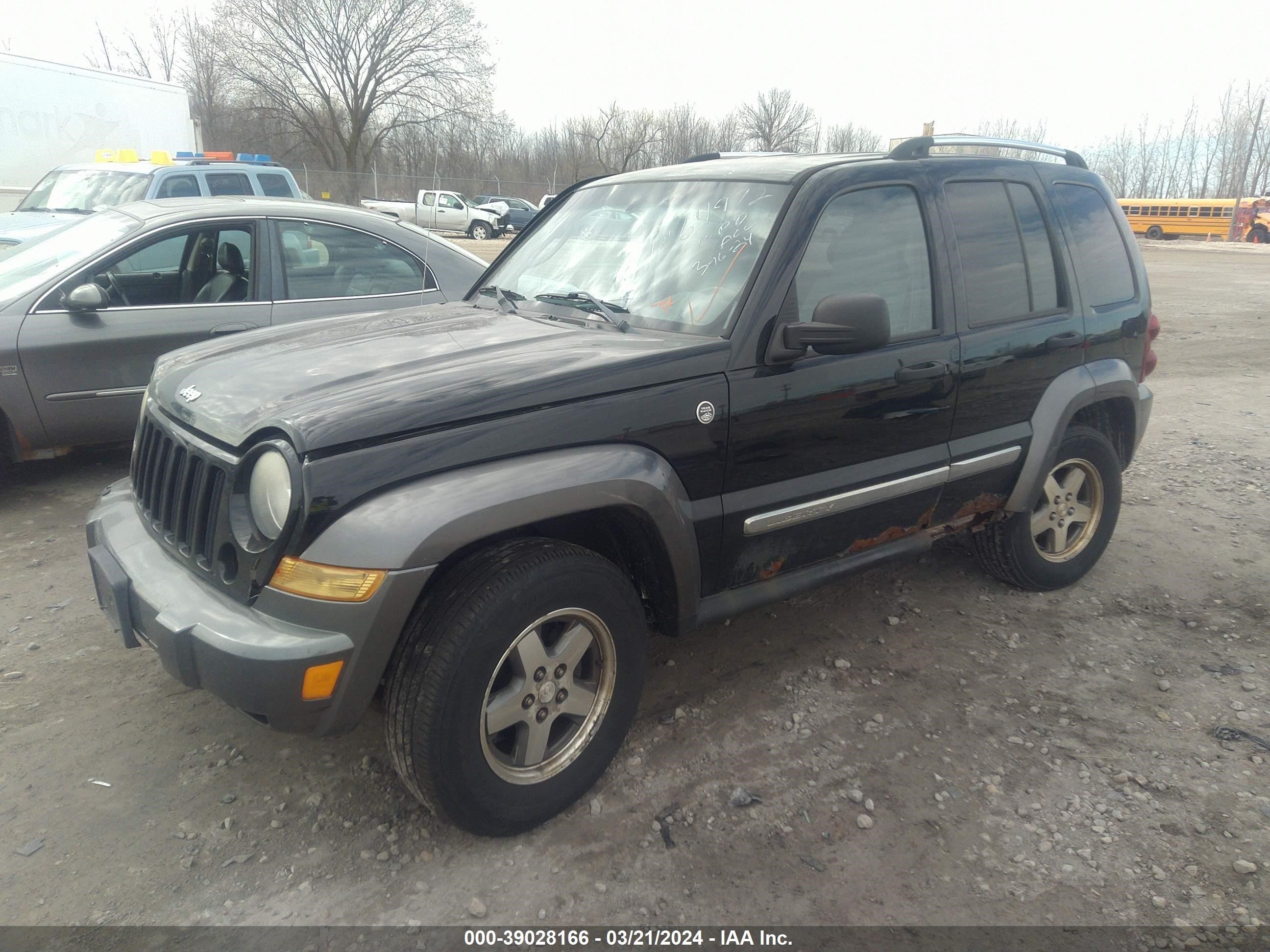 Photo 1 VIN: 1J4GL48K06W167235 - JEEP LIBERTY (NORTH AMERICA) 