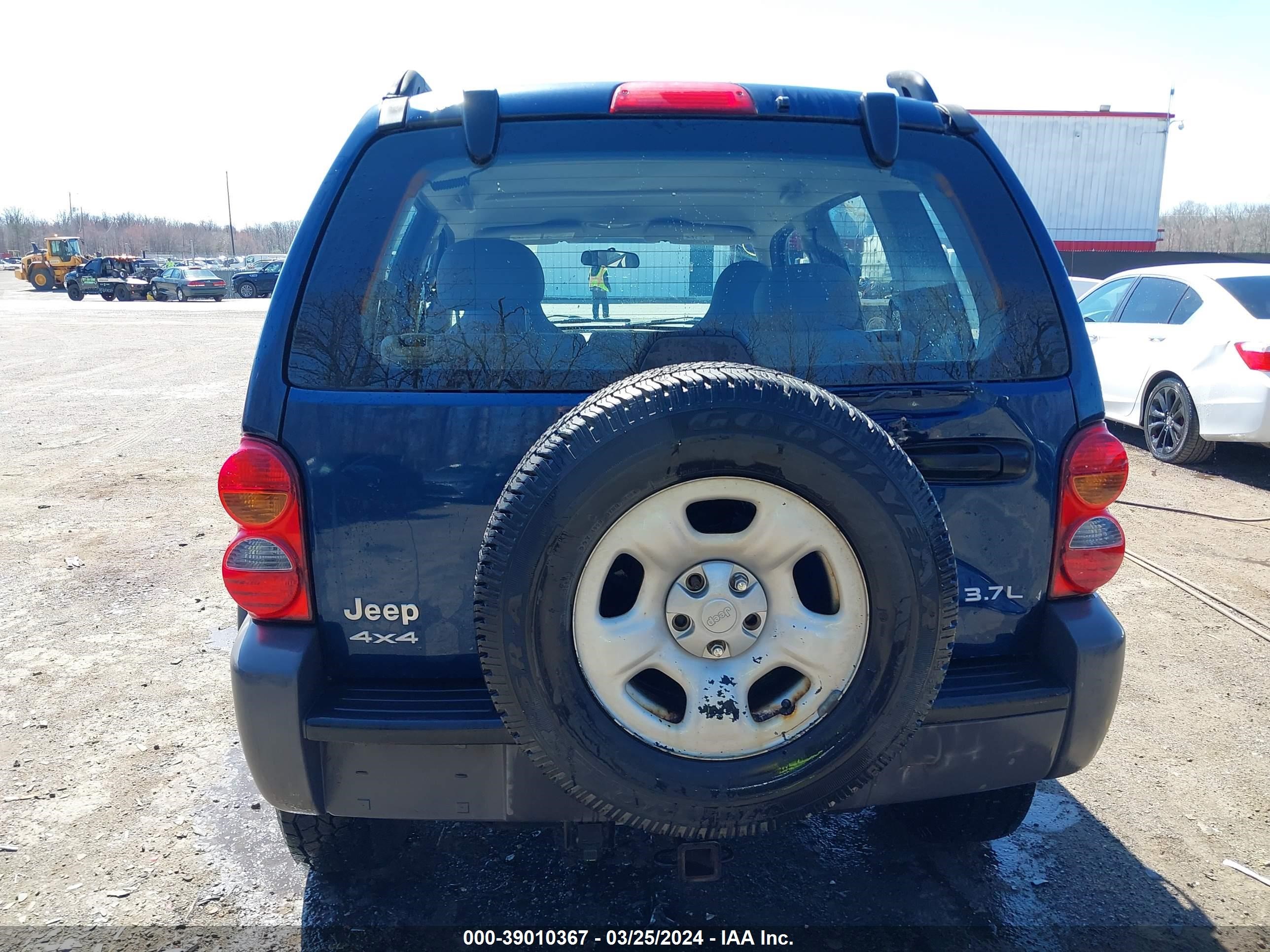 Photo 15 VIN: 1J4GL48K14W194960 - JEEP LIBERTY (NORTH AMERICA) 