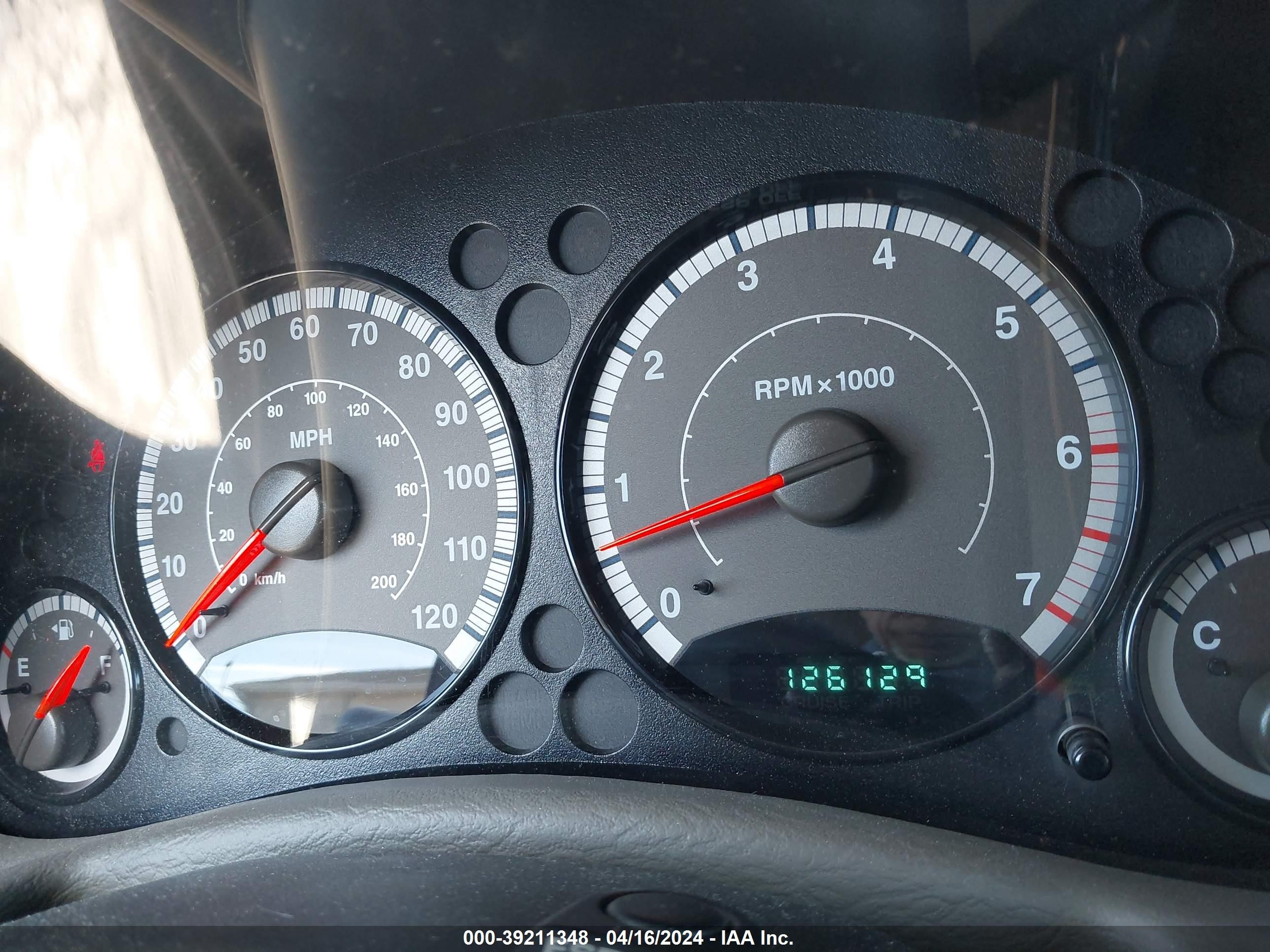 Photo 6 VIN: 1J4GL48K16W133935 - JEEP LIBERTY (NORTH AMERICA) 