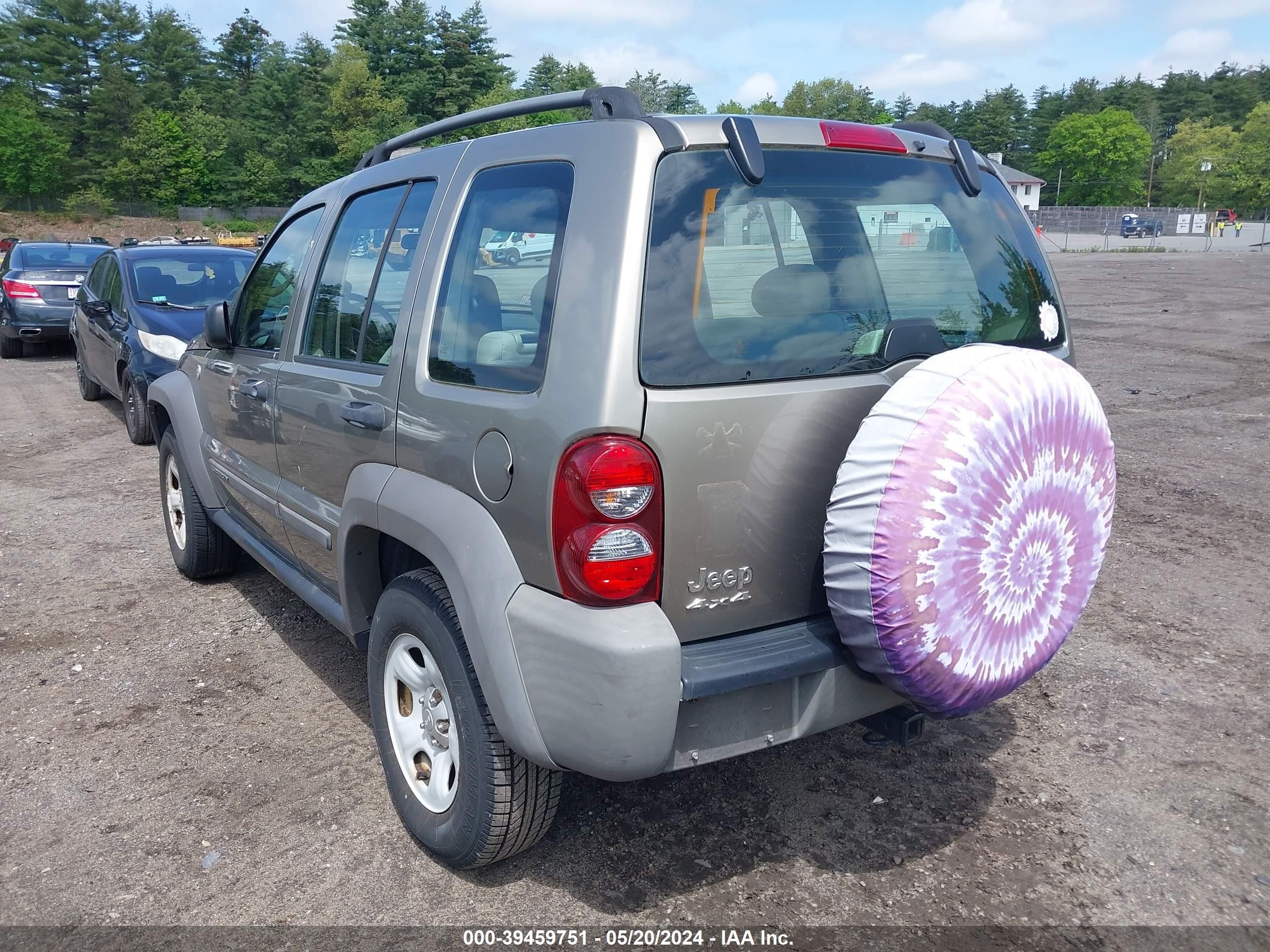 Photo 2 VIN: 1J4GL48K16W208407 - JEEP LIBERTY (NORTH AMERICA) 