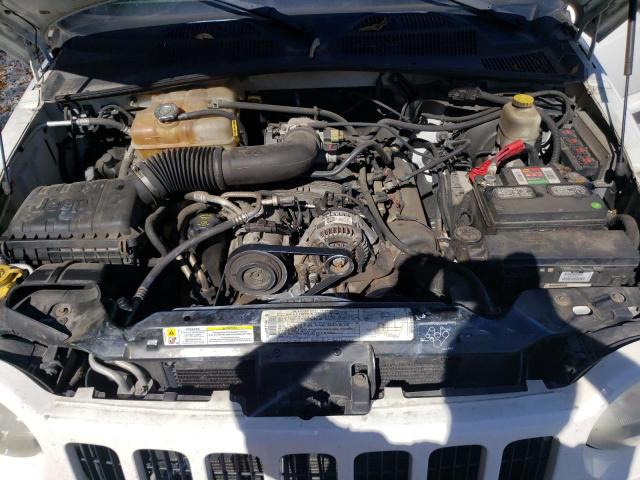 Photo 10 VIN: 1J4GL48K16W286816 - JEEP LIBERTY 