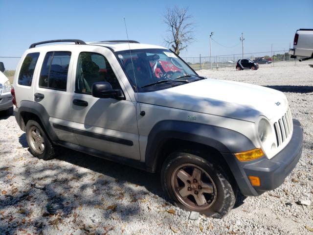 Photo 3 VIN: 1J4GL48K16W286816 - JEEP LIBERTY 