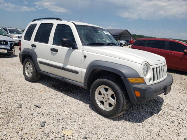 Photo 3 VIN: 1J4GL48K17W672167 - JEEP LIBERTY 