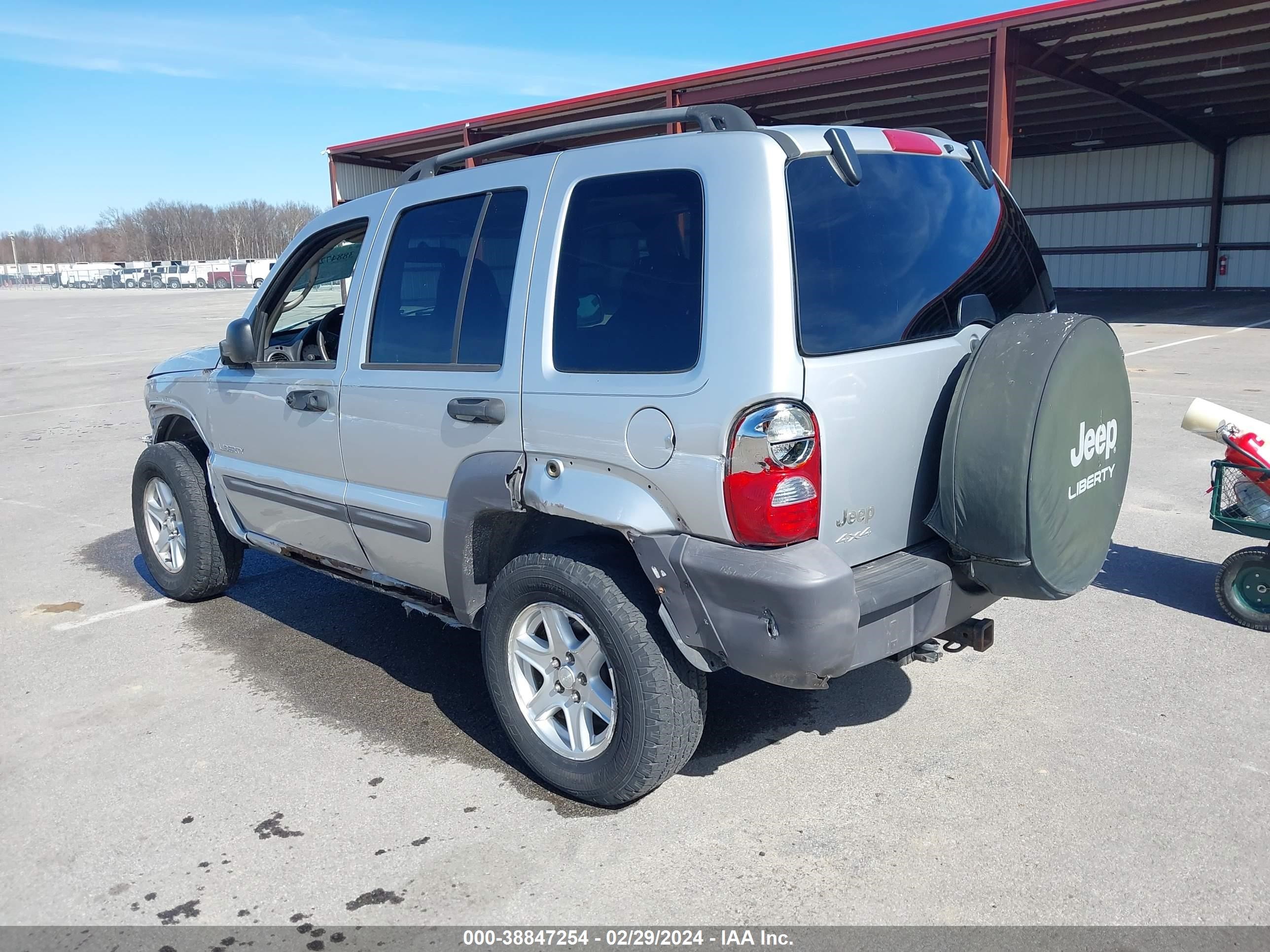 Photo 2 VIN: 1J4GL48K24W105252 - JEEP LIBERTY (NORTH AMERICA) 