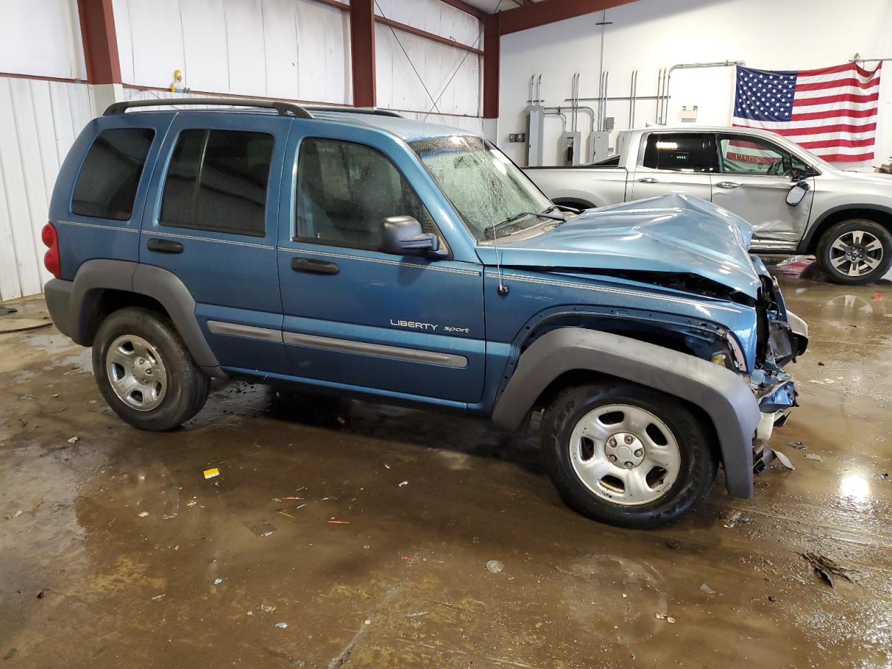 Photo 3 VIN: 1J4GL48K33W529330 - JEEP LIBERTY (NORTH AMERICA) 