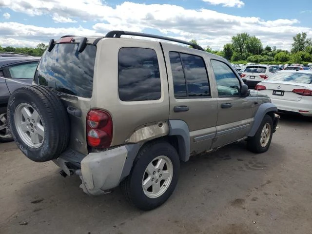 Photo 2 VIN: 1J4GL48K35W591779 - JEEP LIBERTY SP 