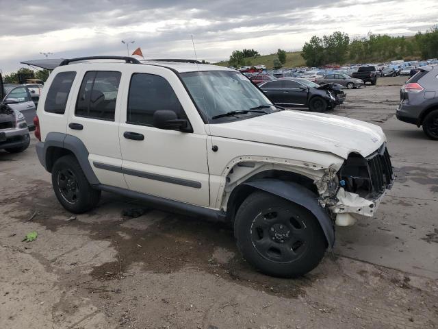 Photo 3 VIN: 1J4GL48K35W624523 - JEEP LIBERTY 