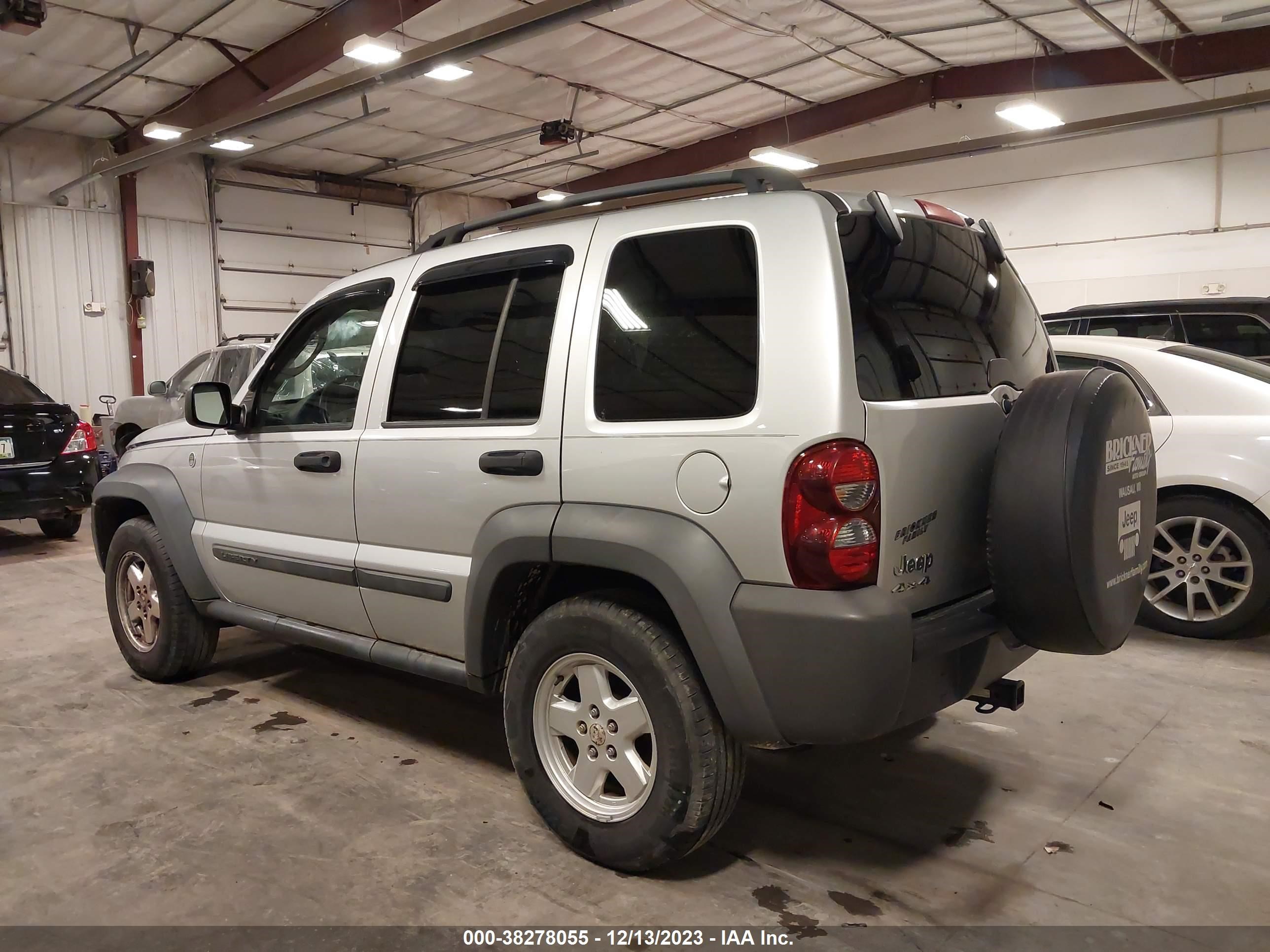 Photo 14 VIN: 1J4GL48K37W527003 - JEEP LIBERTY (NORTH AMERICA) 