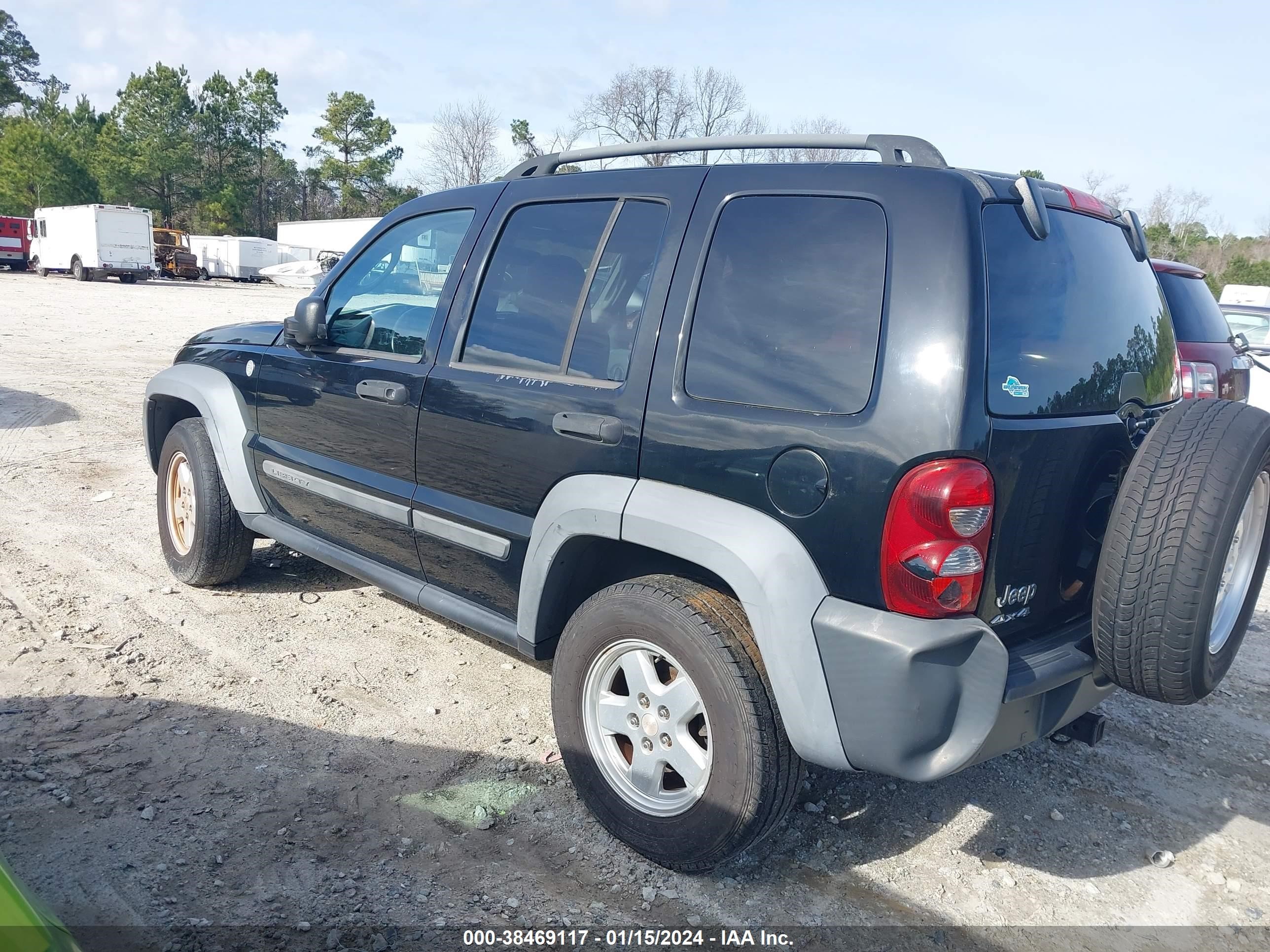 Photo 2 VIN: 1J4GL48K37W539541 - JEEP LIBERTY (NORTH AMERICA) 