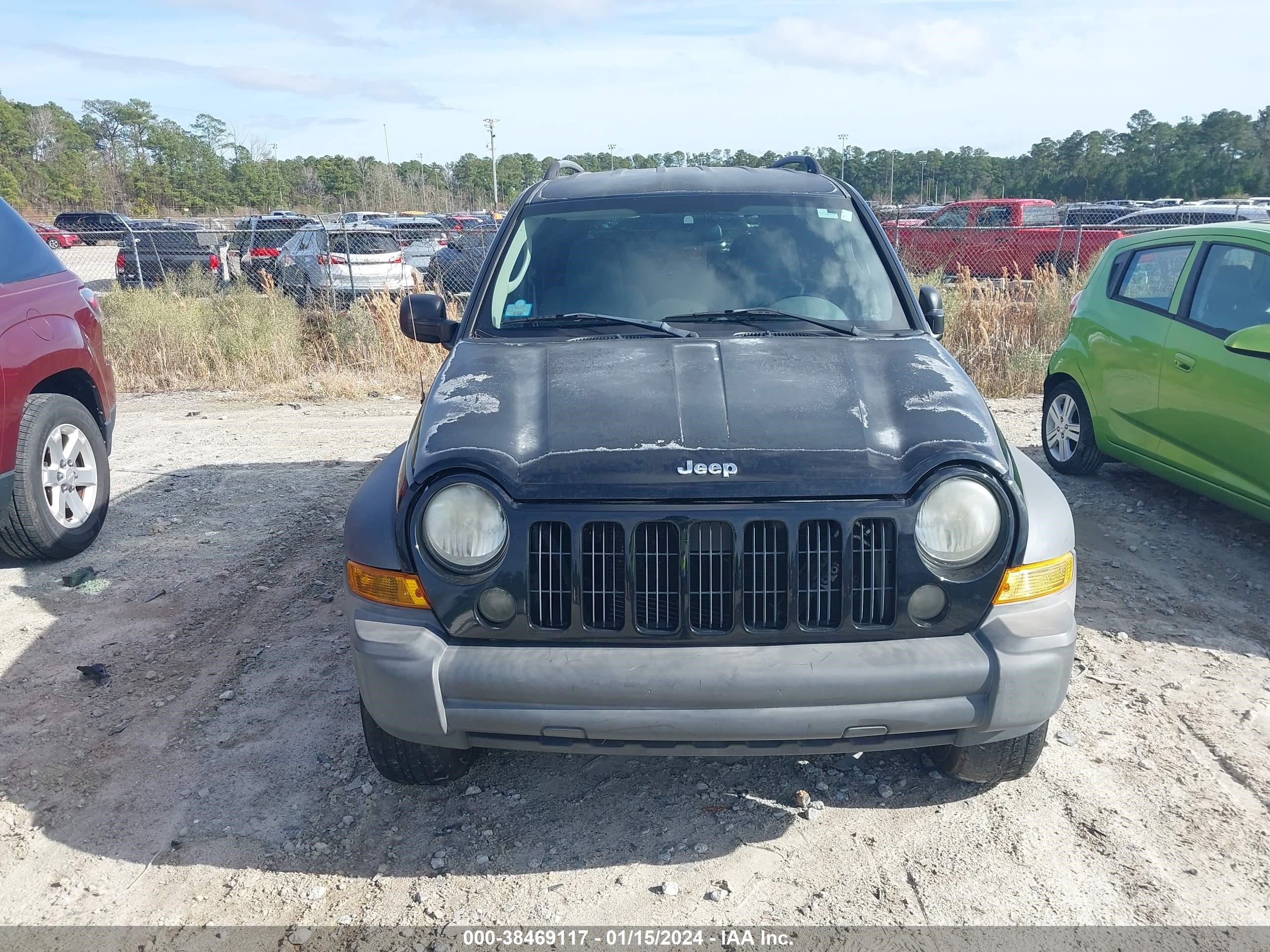 Photo 5 VIN: 1J4GL48K37W539541 - JEEP LIBERTY (NORTH AMERICA) 