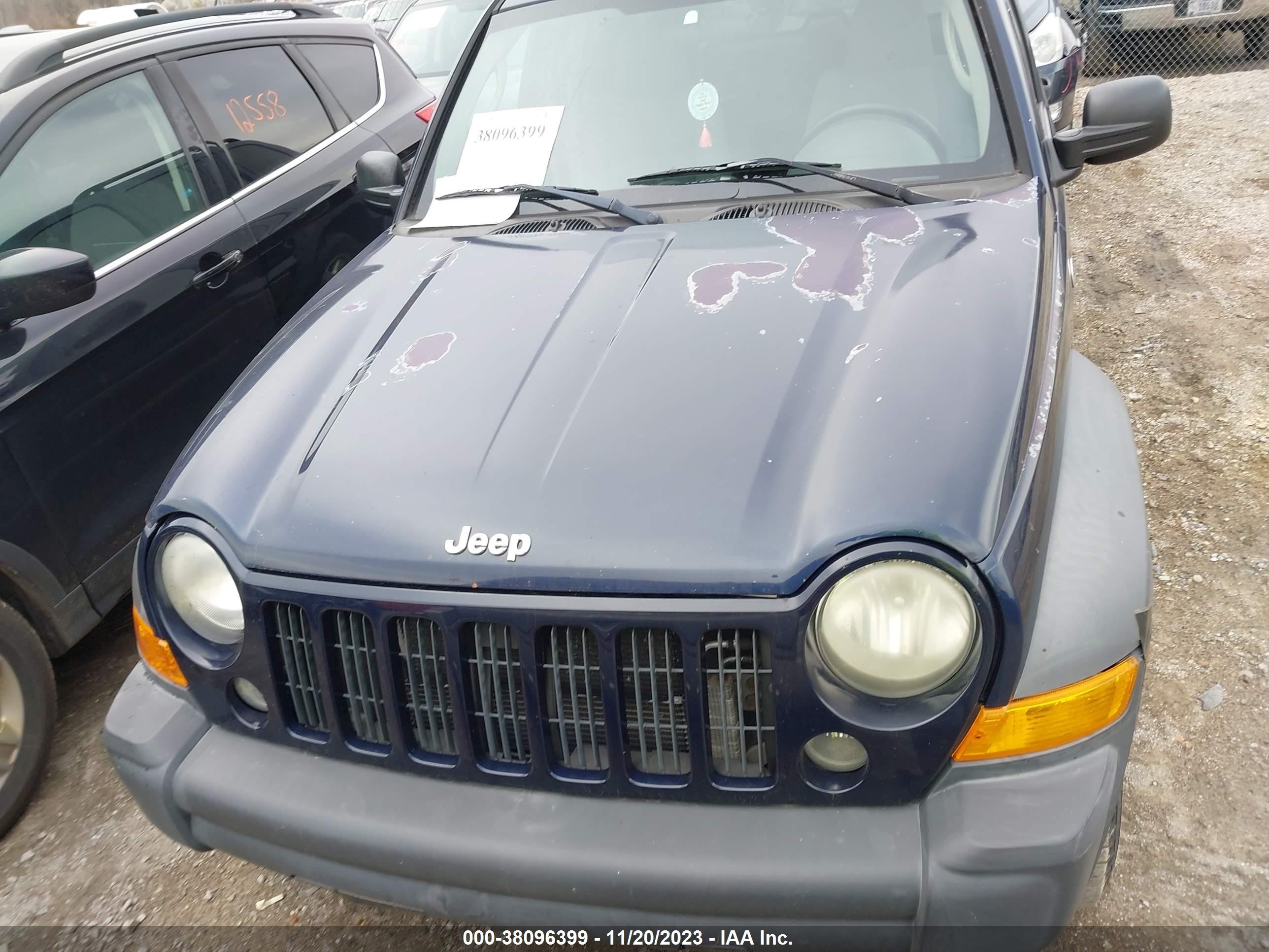 Photo 5 VIN: 1J4GL48K37W572488 - JEEP LIBERTY (NORTH AMERICA) 