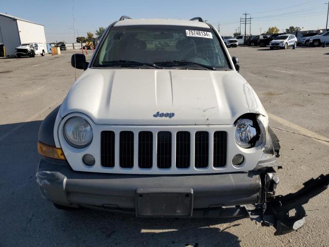 Photo 4 VIN: 1J4GL48K37W633032 - JEEP LIBERTY SP 