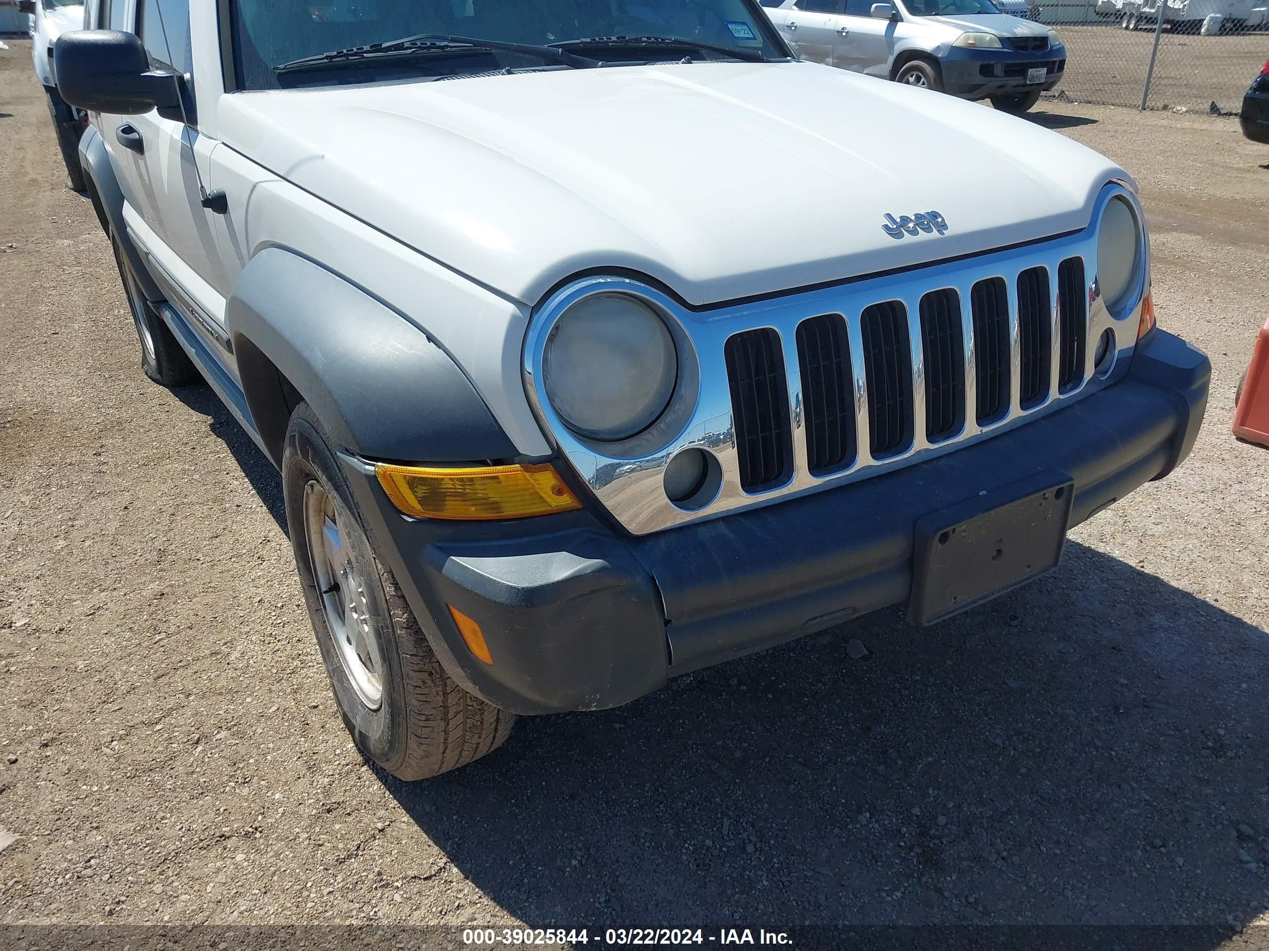 Photo 5 VIN: 1J4GL48K47W509965 - JEEP LIBERTY (NORTH AMERICA) 