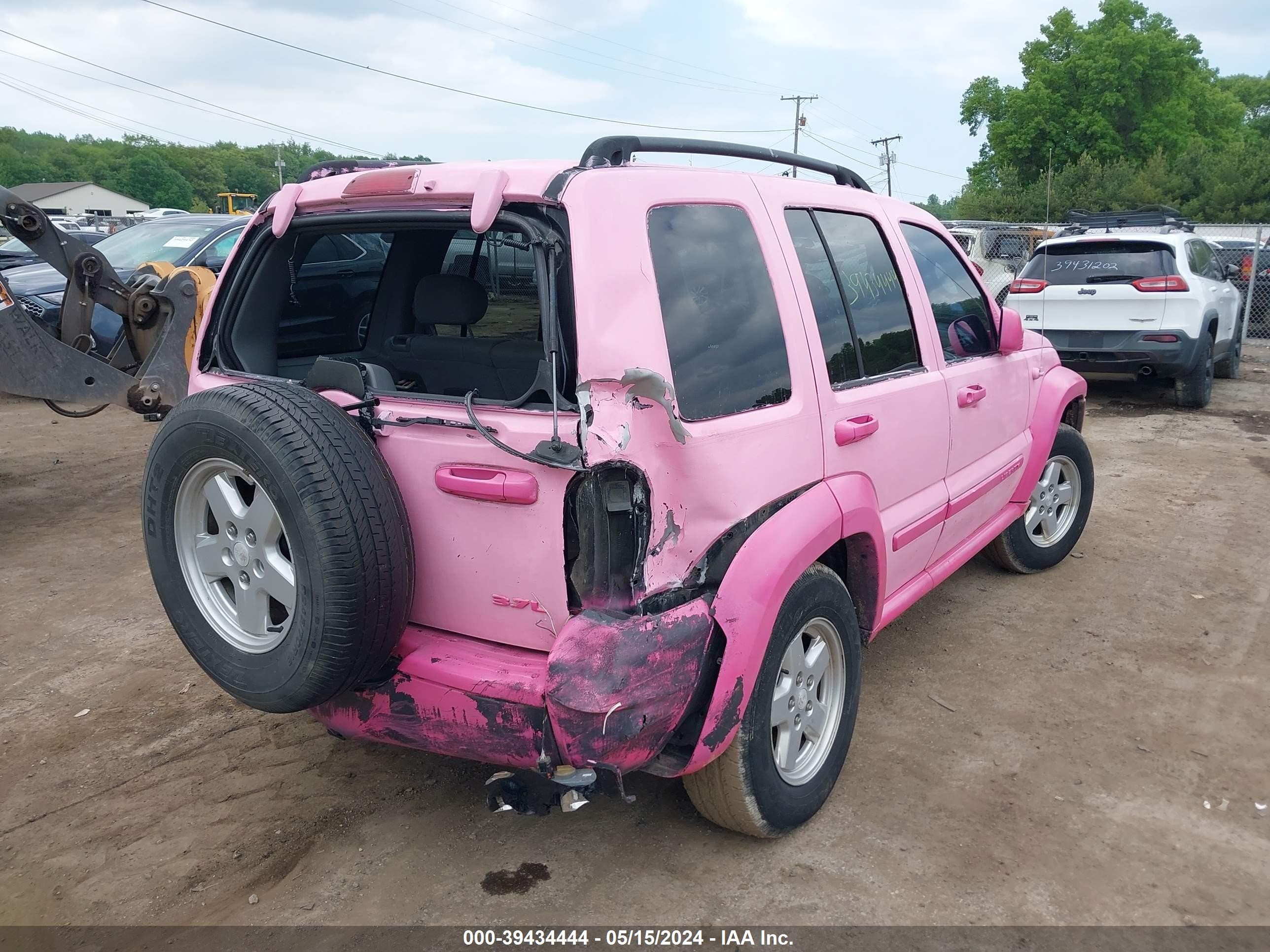 Photo 3 VIN: 1J4GL48K47W510114 - JEEP LIBERTY (NORTH AMERICA) 