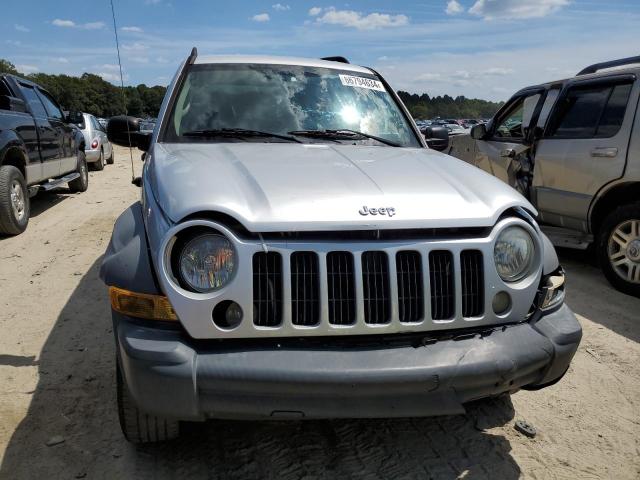 Photo 4 VIN: 1J4GL48K47W537992 - JEEP LIBERTY SP 