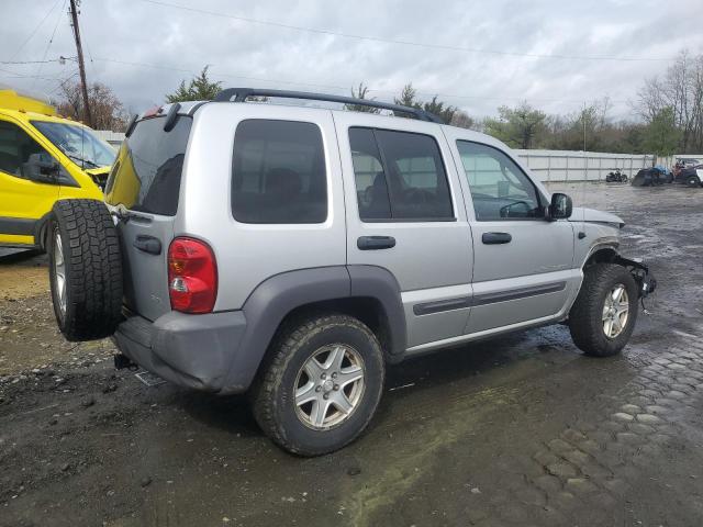 Photo 2 VIN: 1J4GL48K53W649906 - JEEP LIBERTY 