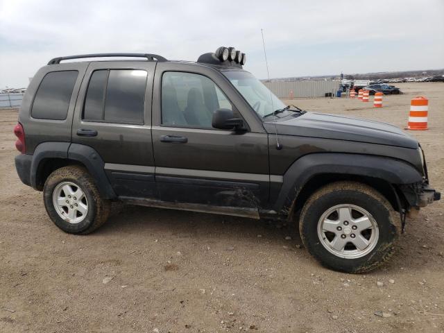 Photo 3 VIN: 1J4GL48K55W602488 - JEEP LIBERTY 