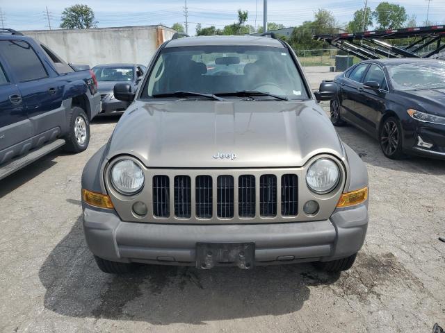 Photo 4 VIN: 1J4GL48K56W197833 - JEEP LIBERTY 