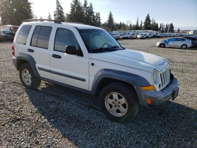 Photo 3 VIN: 1J4GL48K65W620501 - JEEP LIBERTY 