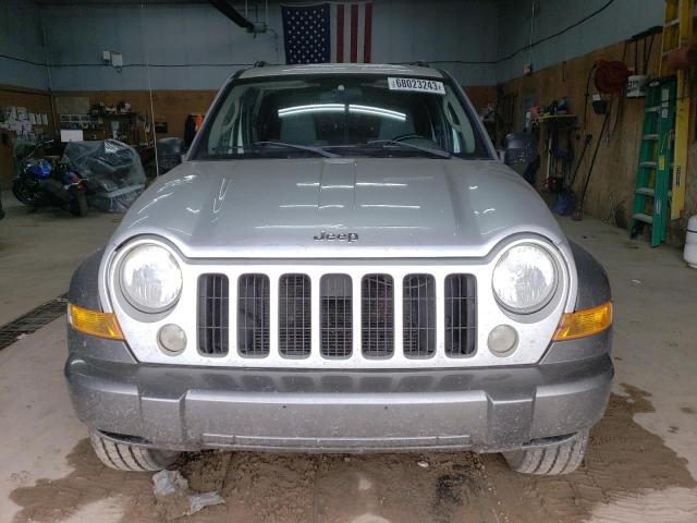 Photo 4 VIN: 1J4GL48K66W190955 - JEEP LIBERTY SP 