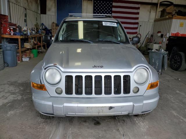 Photo 4 VIN: 1J4GL48K67W696562 - JEEP LIBERTY 