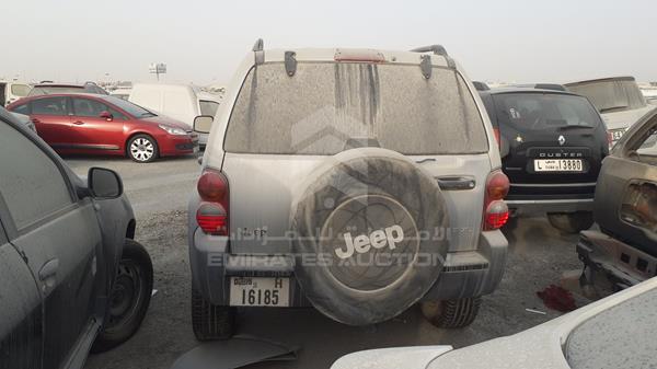 Photo 7 VIN: 1J4GL48K72W127311 - JEEP LIBERTY 