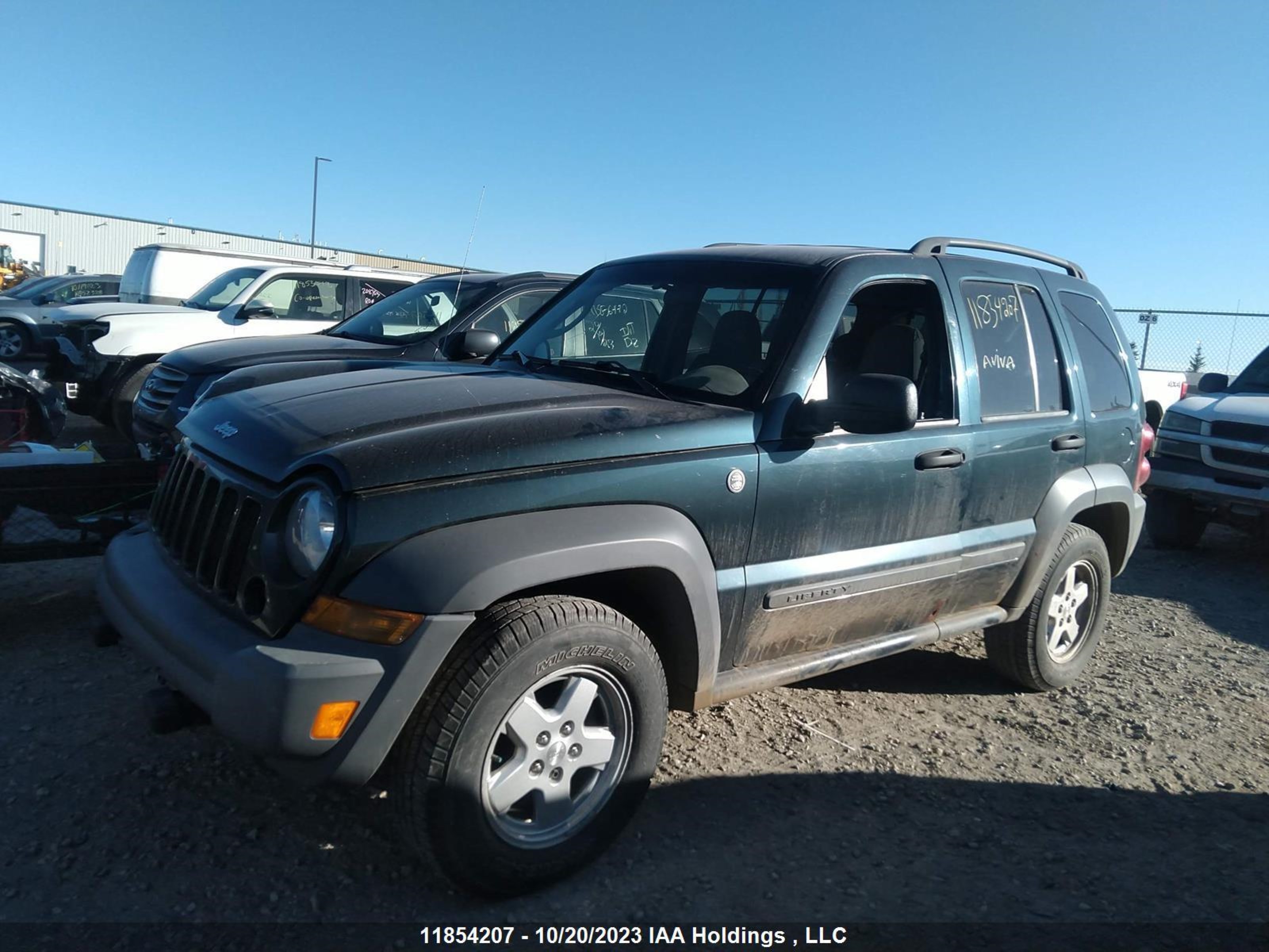 Photo 1 VIN: 1J4GL48K75W705203 - JEEP LIBERTY (NORTH AMERICA) 