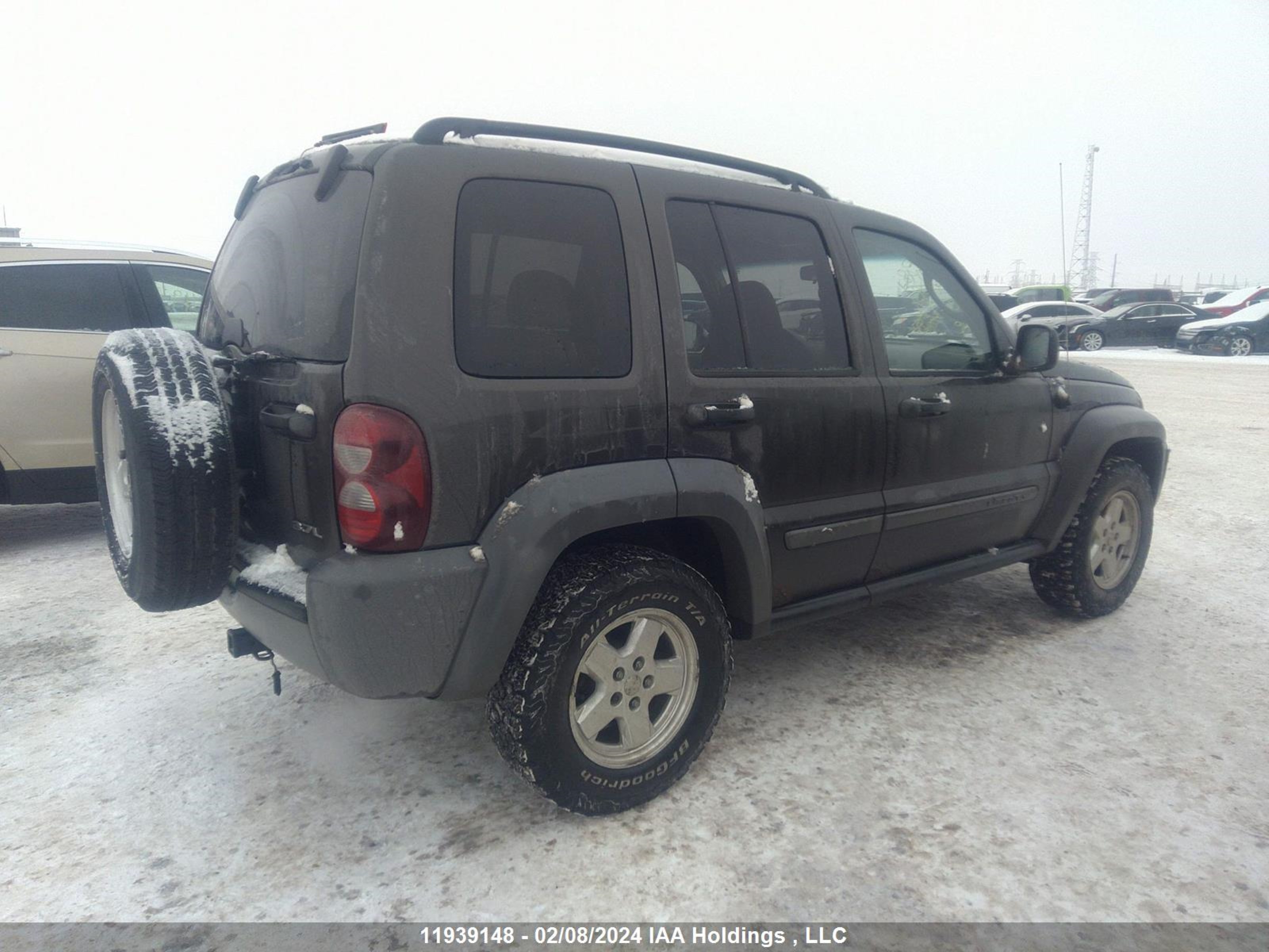 Photo 3 VIN: 1J4GL48K76W109204 - JEEP LIBERTY (NORTH AMERICA) 