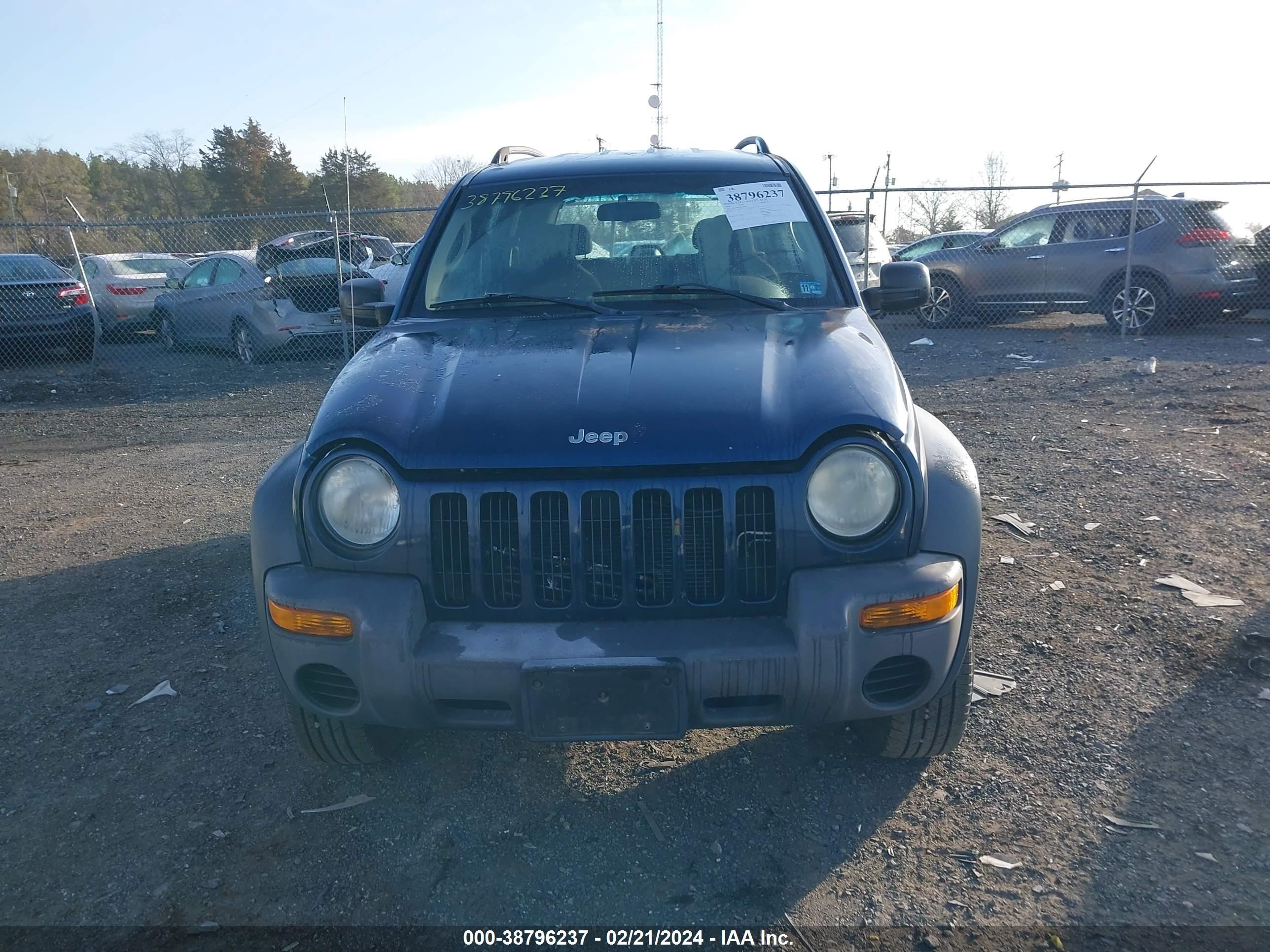 Photo 5 VIN: 1J4GL48K84W107863 - JEEP LIBERTY (NORTH AMERICA) 