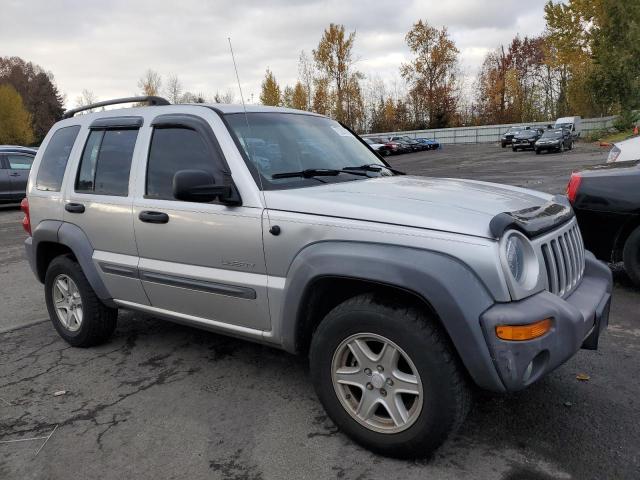 Photo 3 VIN: 1J4GL48K84W216534 - JEEP LIBERTY 