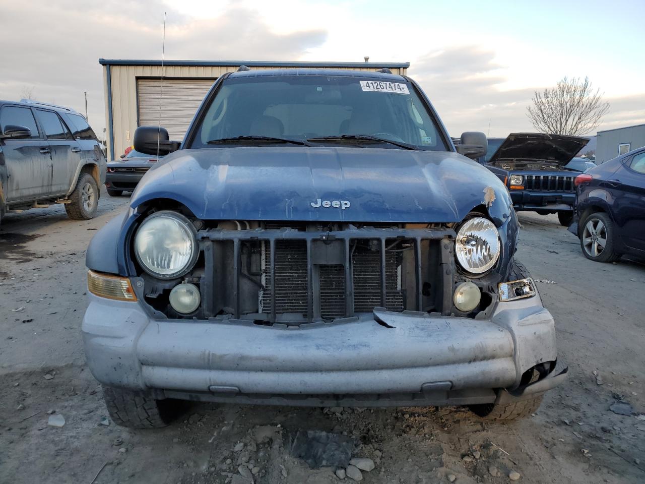 Photo 4 VIN: 1J4GL48K85W671241 - JEEP LIBERTY (NORTH AMERICA) 