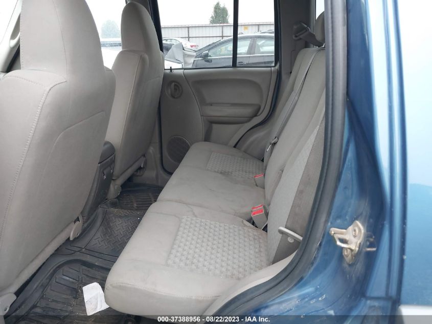Photo 7 VIN: 1J4GL48K86W125766 - JEEP LIBERTY (NORTH AMERICA) 