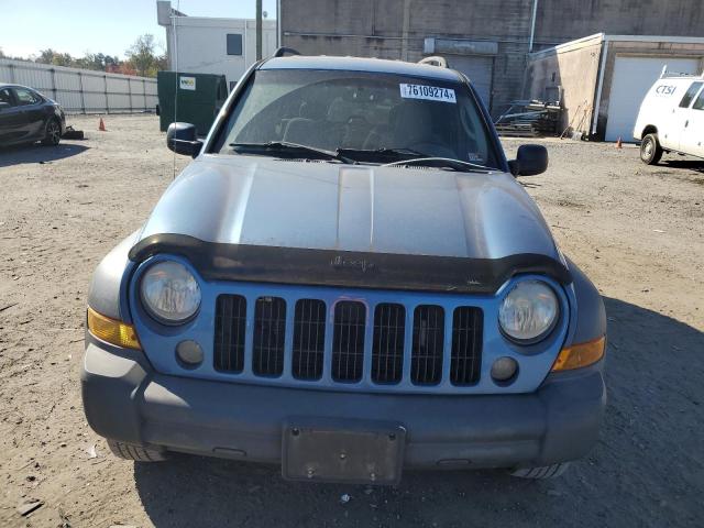 Photo 4 VIN: 1J4GL48K86W174255 - JEEP LIBERTY SP 