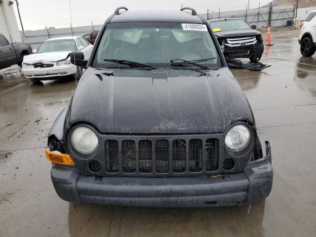 Photo 4 VIN: 1J4GL48K87W621197 - JEEP LIBERTY 