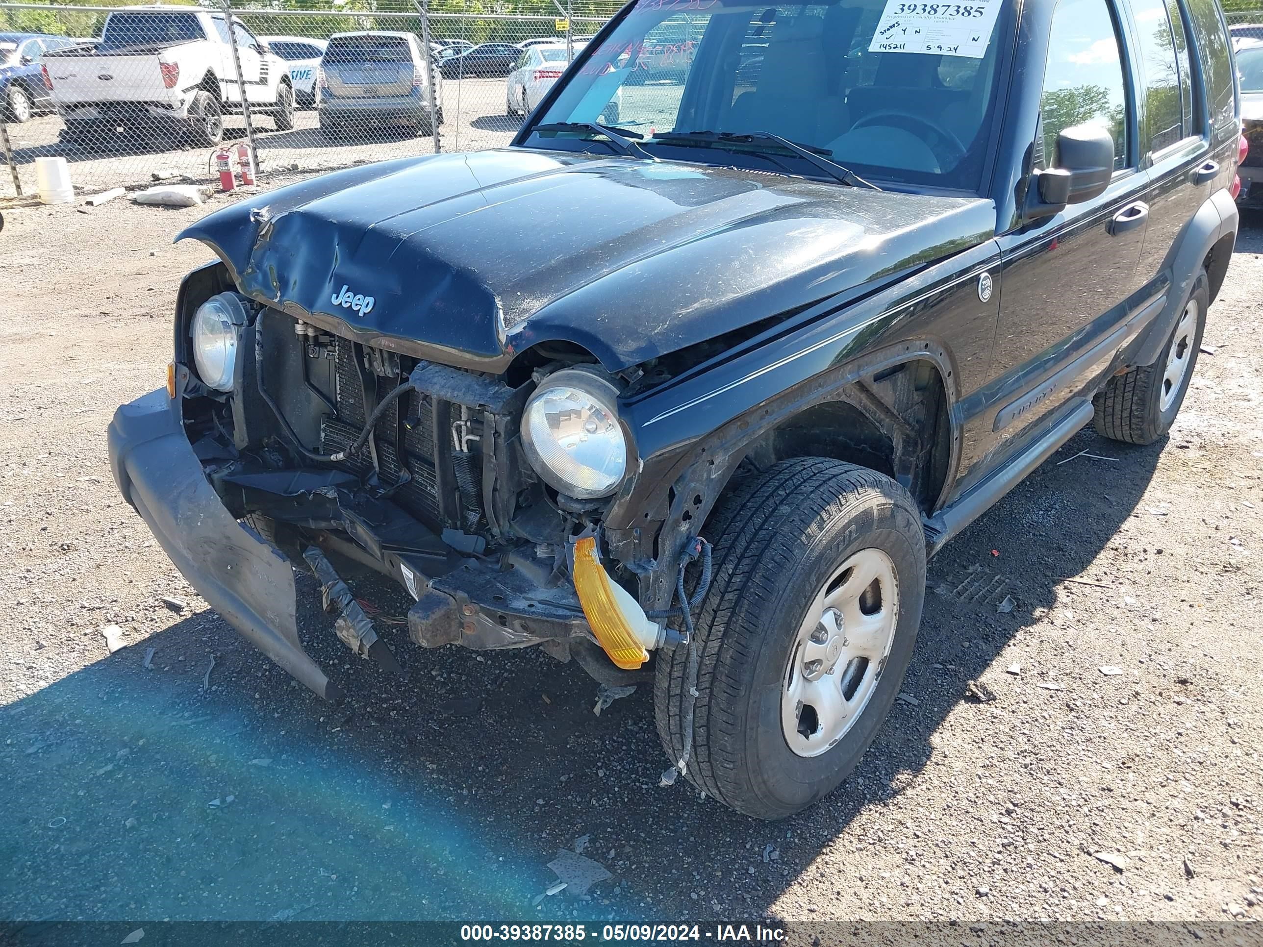 Photo 5 VIN: 1J4GL48K87W645970 - JEEP LIBERTY (NORTH AMERICA) 