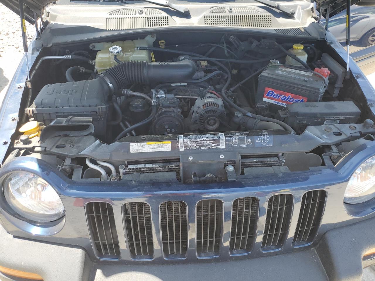 Photo 11 VIN: 1J4GL48K94W243824 - JEEP LIBERTY (NORTH AMERICA) 